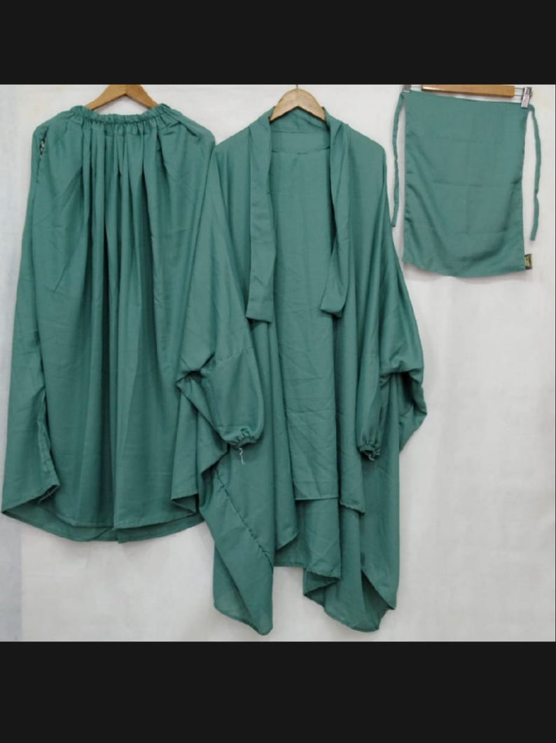 3 PIECE nikab JILBAB SKIRT SIZE Nikab 10 inch weidth 12 inch length  JILBAB LENGTH 39 INCH CHEST FREE SIZE SKIRT LENGTH 39 INCH waist 28 to 40 inch stachable Bottom (gehra) 120 inch Stuff jorjet (manjan) thick stuff jilbab abaya